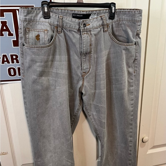 Rocawear Classic Fit Men’s Jeans - Picture 1 of 7